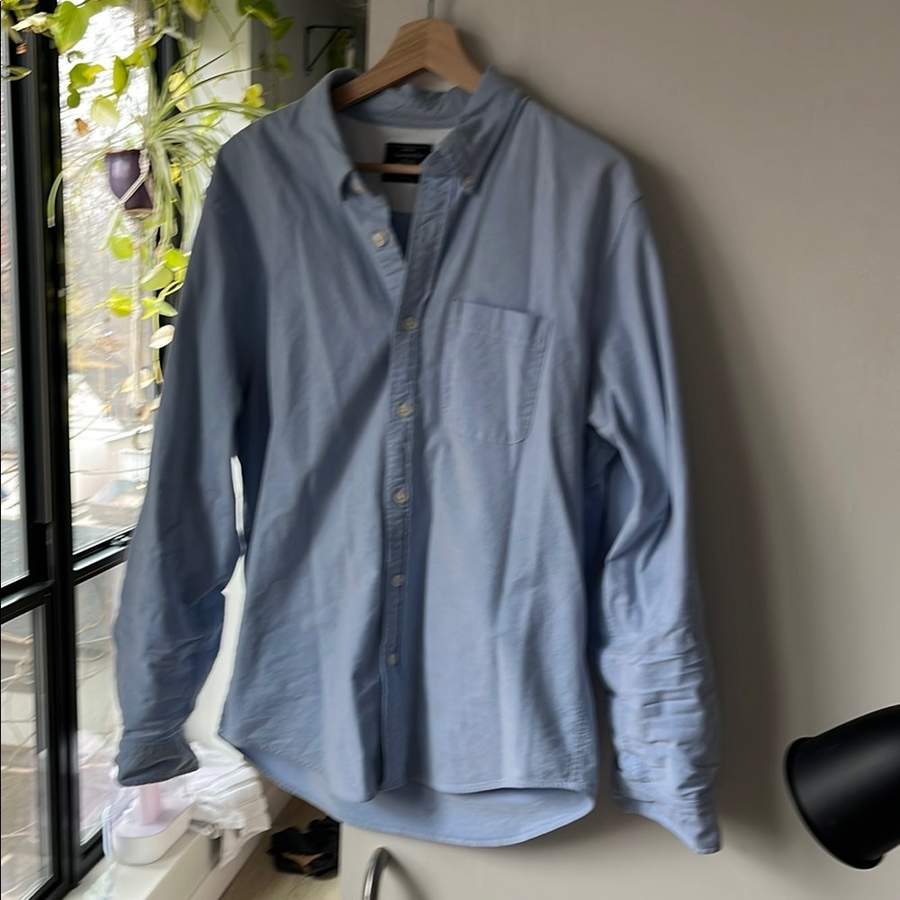 Abercrombie & Fitch XL light blue oxford button down